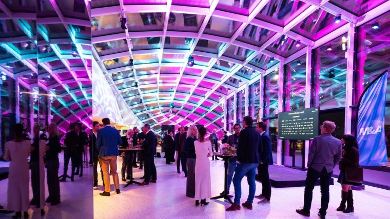 Nieuwjaarsborrel M&A Community luidt 2026 inspirerend in bij Capital C