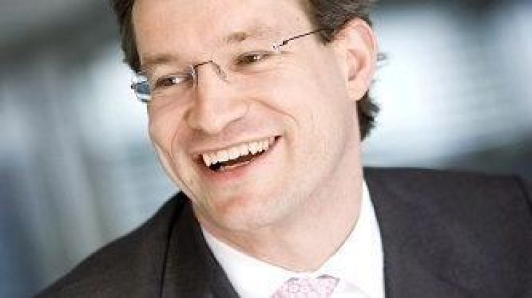 Caspar Berendsen van Cinven en Paul Best van Warburg Pincus uit RvC Ziggo