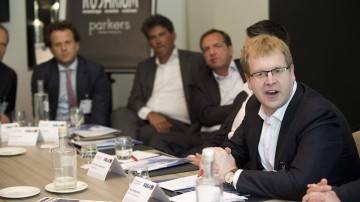 Roundtable: "85% diensten grote law firms uitwisselbaar"