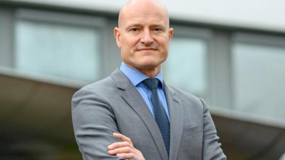 Paul Josephus Jitta, BUREN: 'Verder richten op internationale transacties'