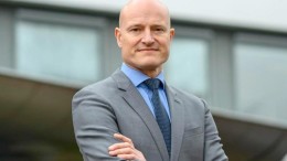 Paul Josephus Jitta, BUREN: 'Verder richten op internationale transacties'