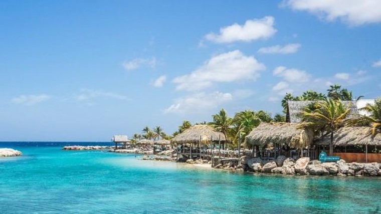 HAL verhuist van Curaçao naar Rotterdam