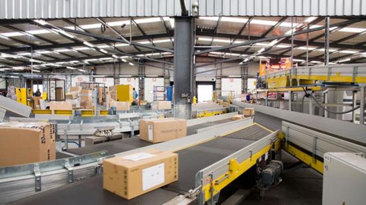 Avedon verkoopt VanRiet aan Amerikanen