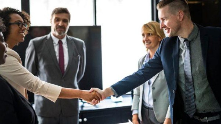 Advia neemt Ondernemersjuristen uit Zaanstad over