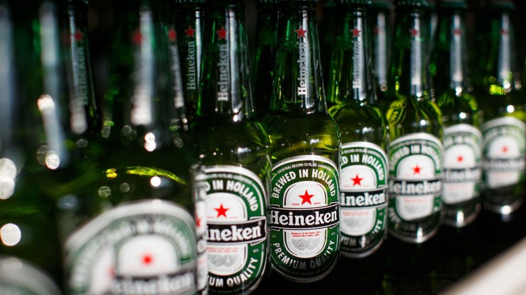 Toezichthouder uit zorgen pubdeal Heineken