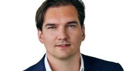 Stephan Huis in het Veld naar Baker McKenzie