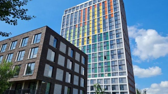 Belgische eigenaar zet Zernike Tower in Groningen te koop