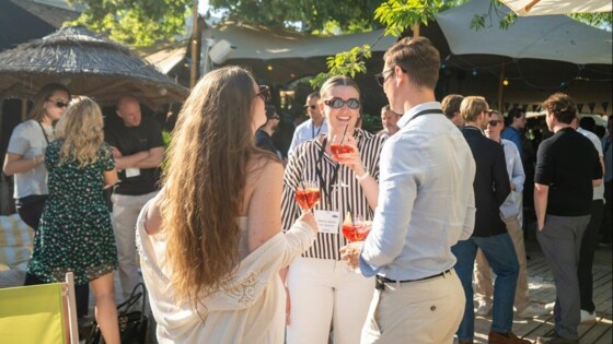 Young M&A Summer Drinks 2026: Zomerse temperaturen en netwerkhacks op StrandZuid 