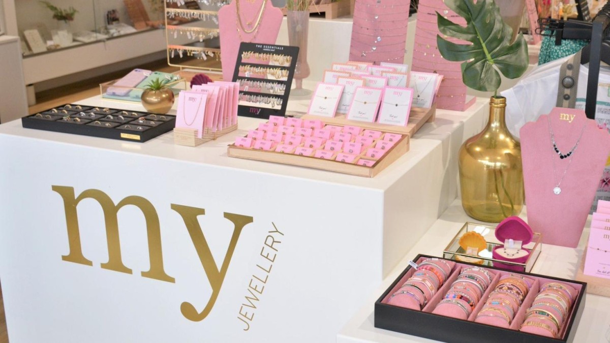 My Jewellery in zee met Freshstream Investment