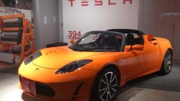 'Zorgen leveranciers of Tesla rekeningen kan betalen'