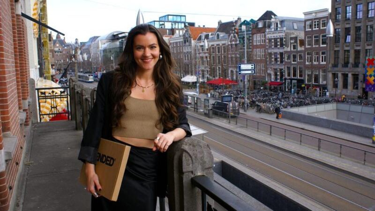 EU verplicht modemerken tot repareren kleding – daar profiteren startups zoals Mended van: ‘Huidige systeem slaat nergens op’