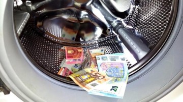 Topman Danske weg na witwasschandaal