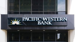 Amerikaanse regiobanken schuilen samen