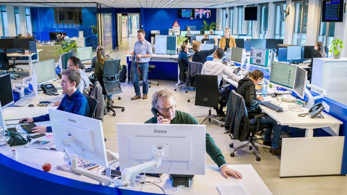 John de Mol verkoopt ANP aan Chris Oomen