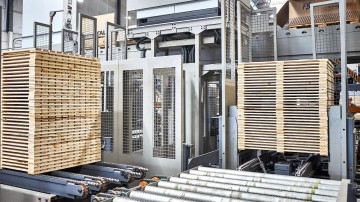 Duurzaam palletbedrijf gaat naar Franse collega