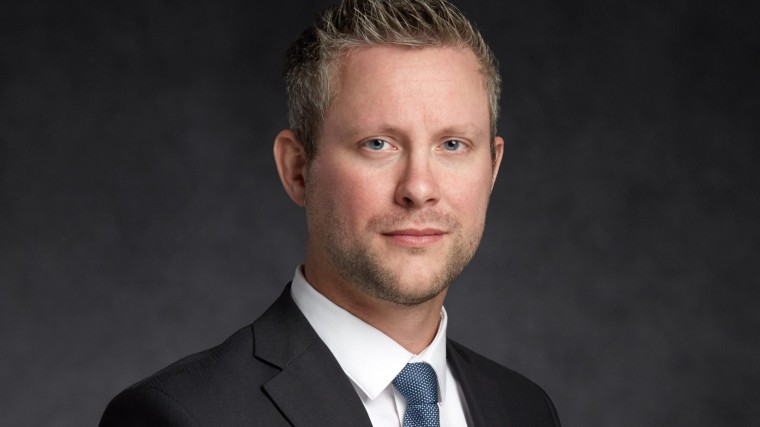 Erik Koster van Loyens naar AKD