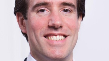 Clifford Chance benoemt drie counsels