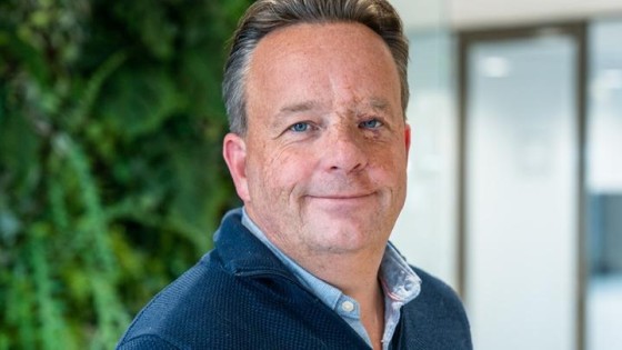 Dan vervang je toch gewoon de CFO?