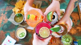 Lucas Bols koopt Martini-drankje van congacreus