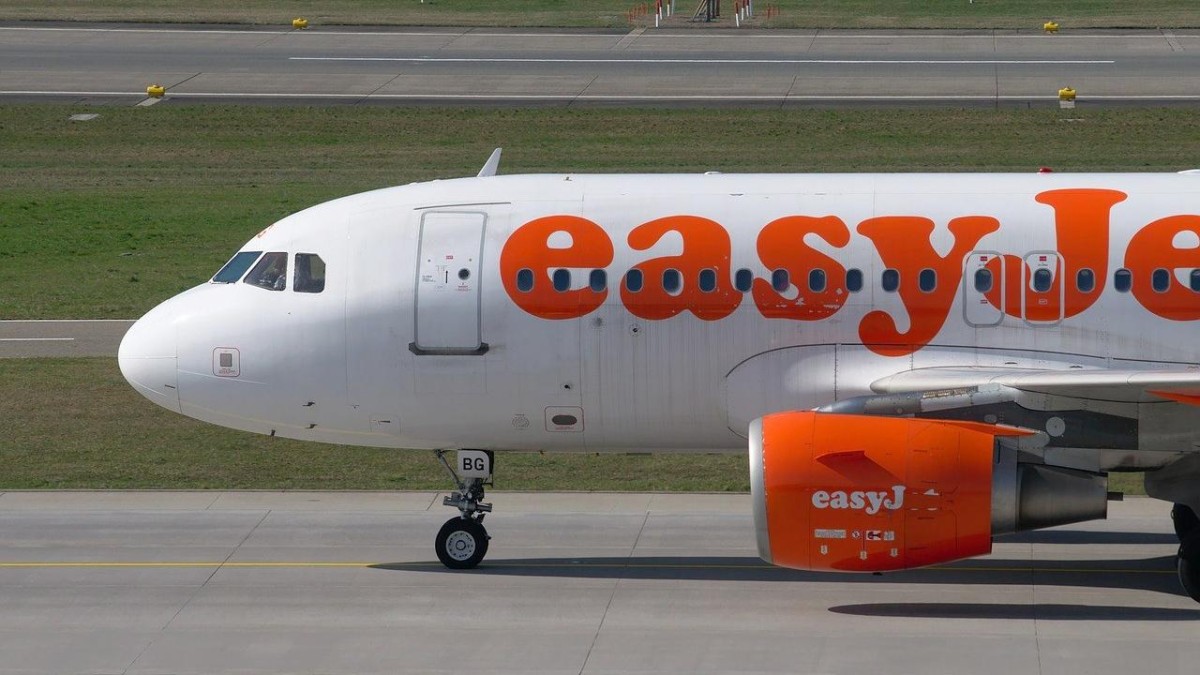 EasyJet wijst Hongaarse concurrent de deur