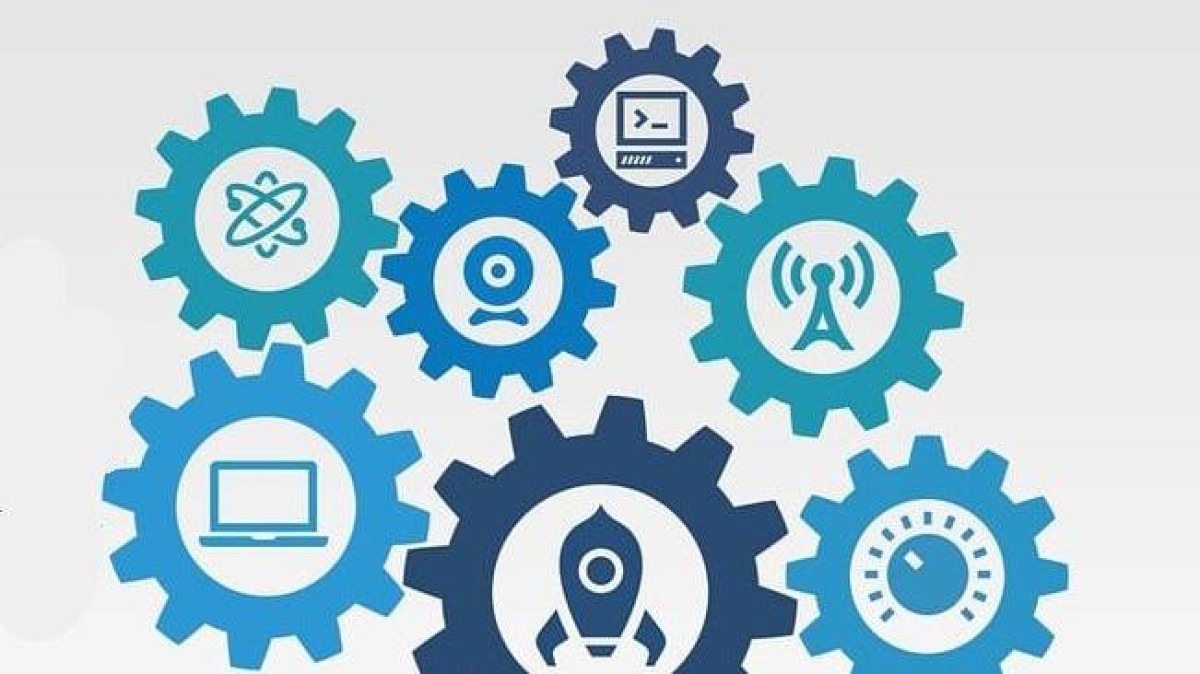 Interstellar neemt Felton over