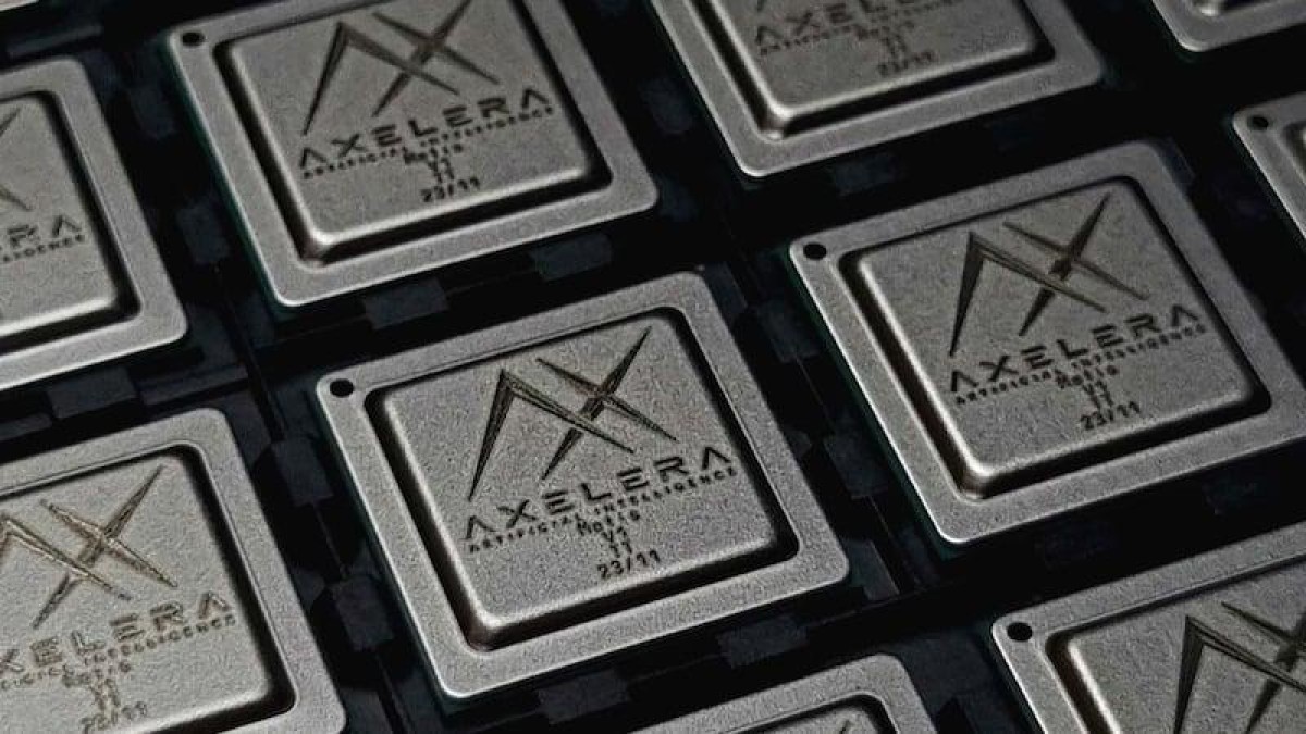 De miljoenen vliegen naar binnen bij groeibriljant Axelera