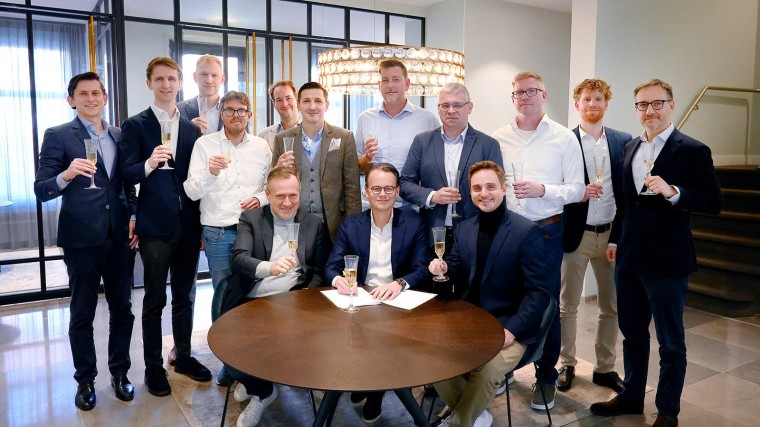 DELTA Equity Partners stapt in Strix Group