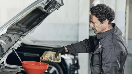 Kopers verdringen zich voor BP's oliemerk Castrol