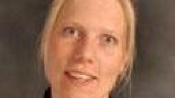 Overnamenotarissen Petra de Jong en Judith van Brussel naar Helder