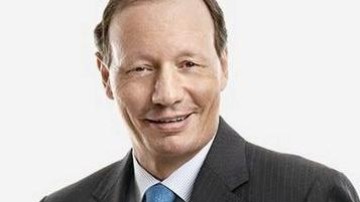 Topman Dick Sluimers stapt op bij APG