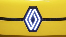 Renault stoot een kwart van het Nissan-belang af