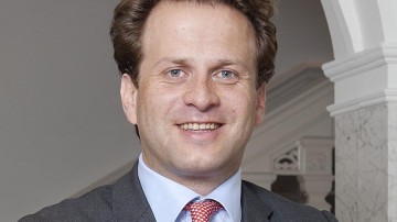 Jones Day houdt Floris Pierik langer aan boord als partner