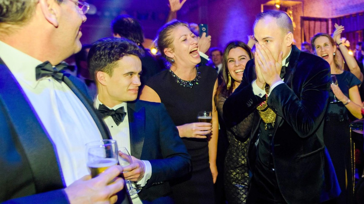 Nomineer NU jong talent voor de M&A Awards 2019