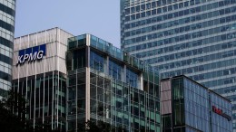 KPMG UK zet het mes in het dealadviesteam