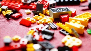 LEGO palmt pretparken in van Merlin Entertainments