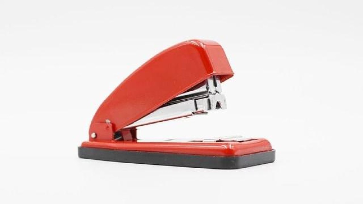 Standard Investment neemt Staples Benelux over