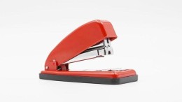 Standard Investment neemt Staples Benelux over