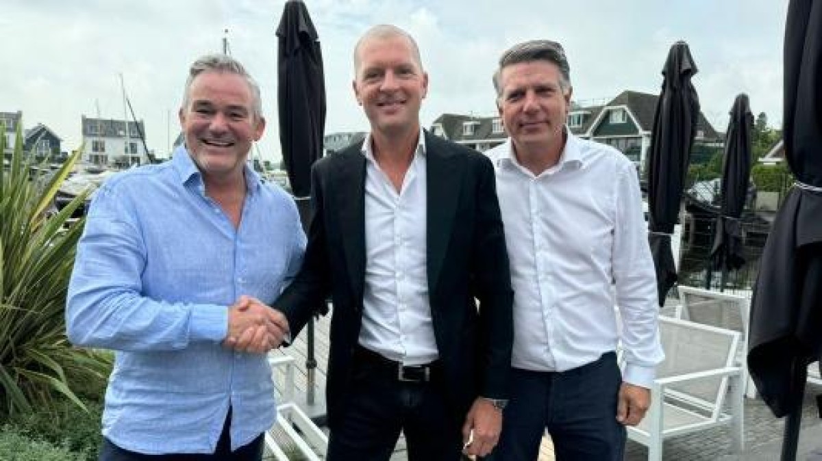 Yellow Hive stuurt dochter op overnamepad