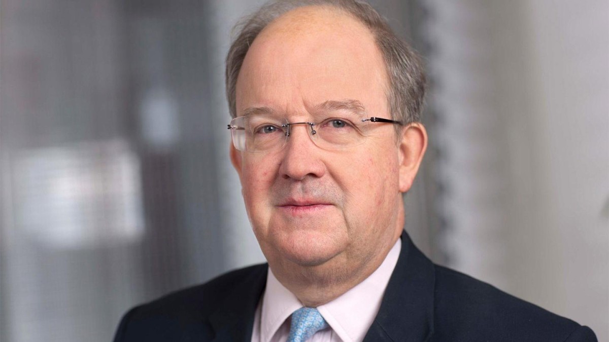 Guy Elliott ook weg bij Britse toezichtclub