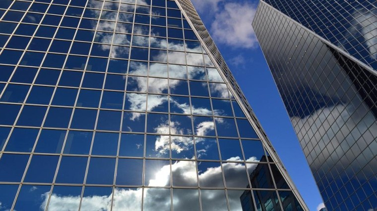 Main Capital dendert door en creëert cloudfusie