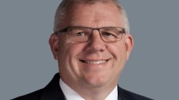 Puinruimer interim-baas bij Intertoys