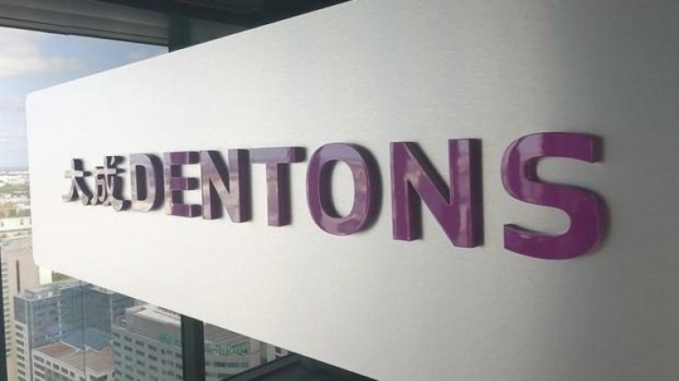 Advocatenkantoor Dentons bestaat vijf jaar in Nederland