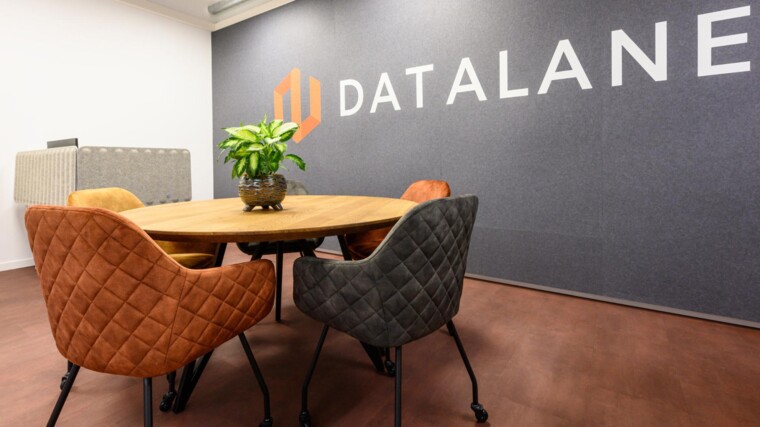 Oak Tree Hill Capital in zee met Datalane uit Vught