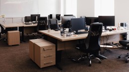 Meer overnames van agency's met minder omvang per deal