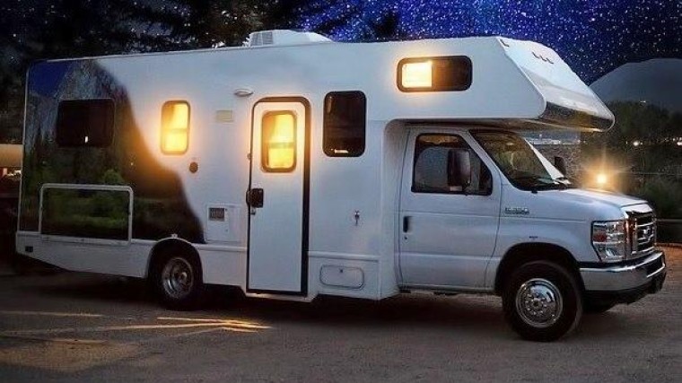 Kempen investeert in camperdealergroep Tellus