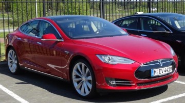 Winst Tesla dankzij Model 3