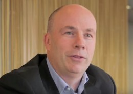 Aegon CFO Darryl Button naar Pacific Life