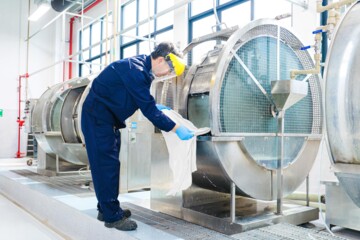 Franse moeder verkoopt Stahl aan Duits concern Henkel